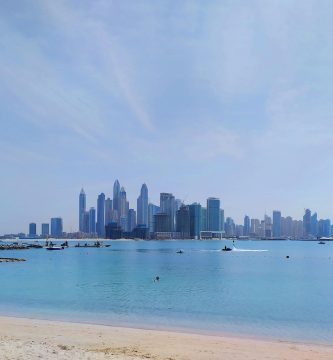 Las mejores playas de Dubái: dónde disfrutar del sol, el mar y las mejores vistas de la ciudad